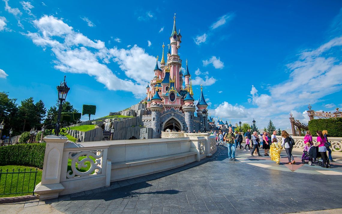Adobe и Walt Disney Imagineering разработали кастомные ИИ‑модели для проектирования тематических парков - 1